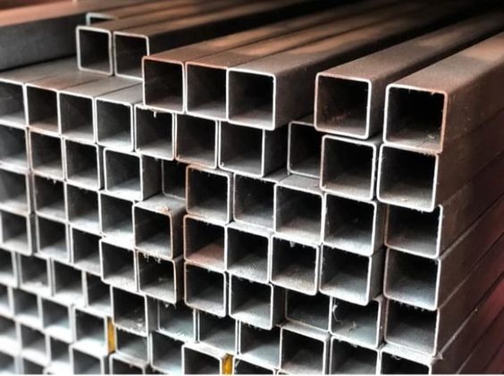 perbandingan besi hollow